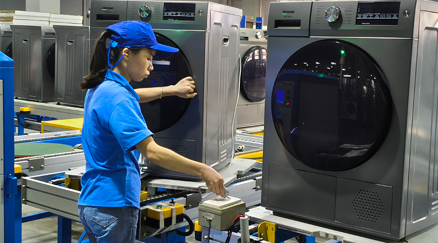 告別梅雨季與高額電費：家用滾筒干衣機為何優(yōu)選熱泵烘干機